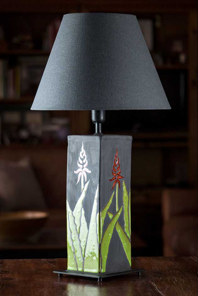 Lamps Top Blooming Aloe Table Lamp