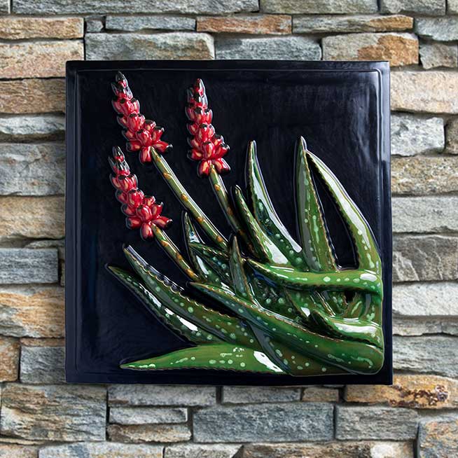 Blooming Aloe Tile 14" Square